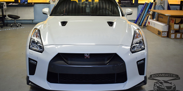 Nissan_GTR